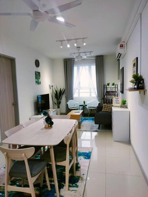 Sofia Homes Kuala Terengganu Buitenkant foto
